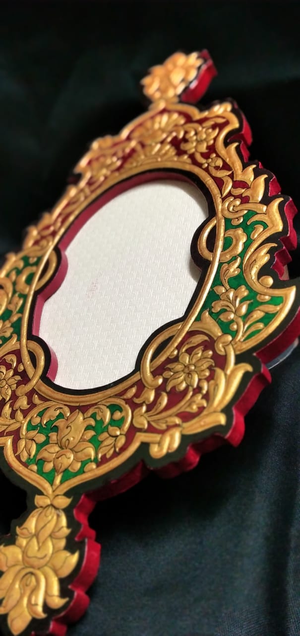 natural and artistic